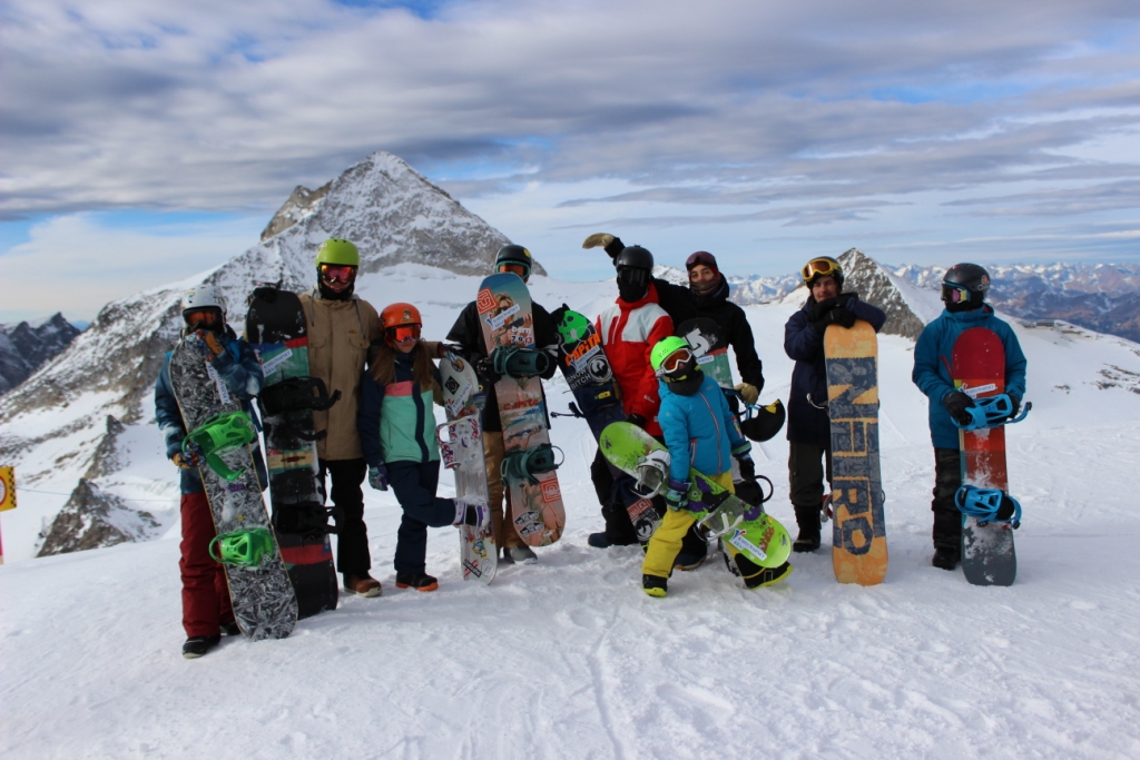 Sportovní příprava družstva snowboardistů s podporou Karlovarského kraje